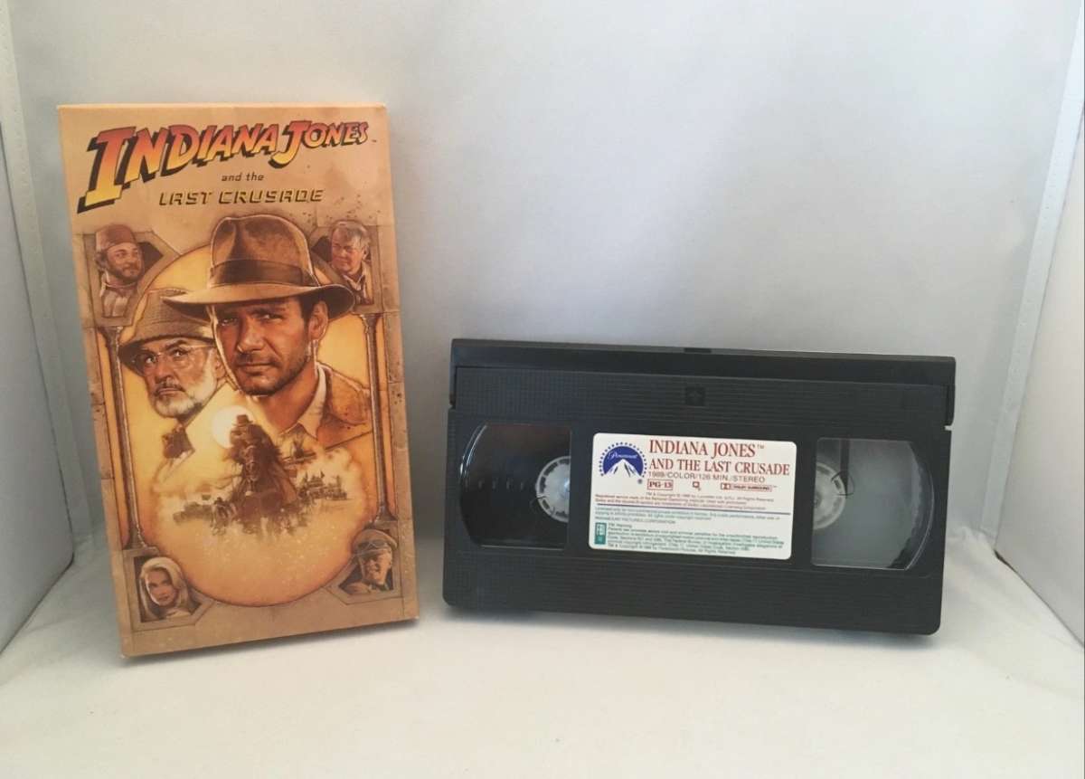 Indiana Jones VHS 3Tape BOX Set used good condition see belo
