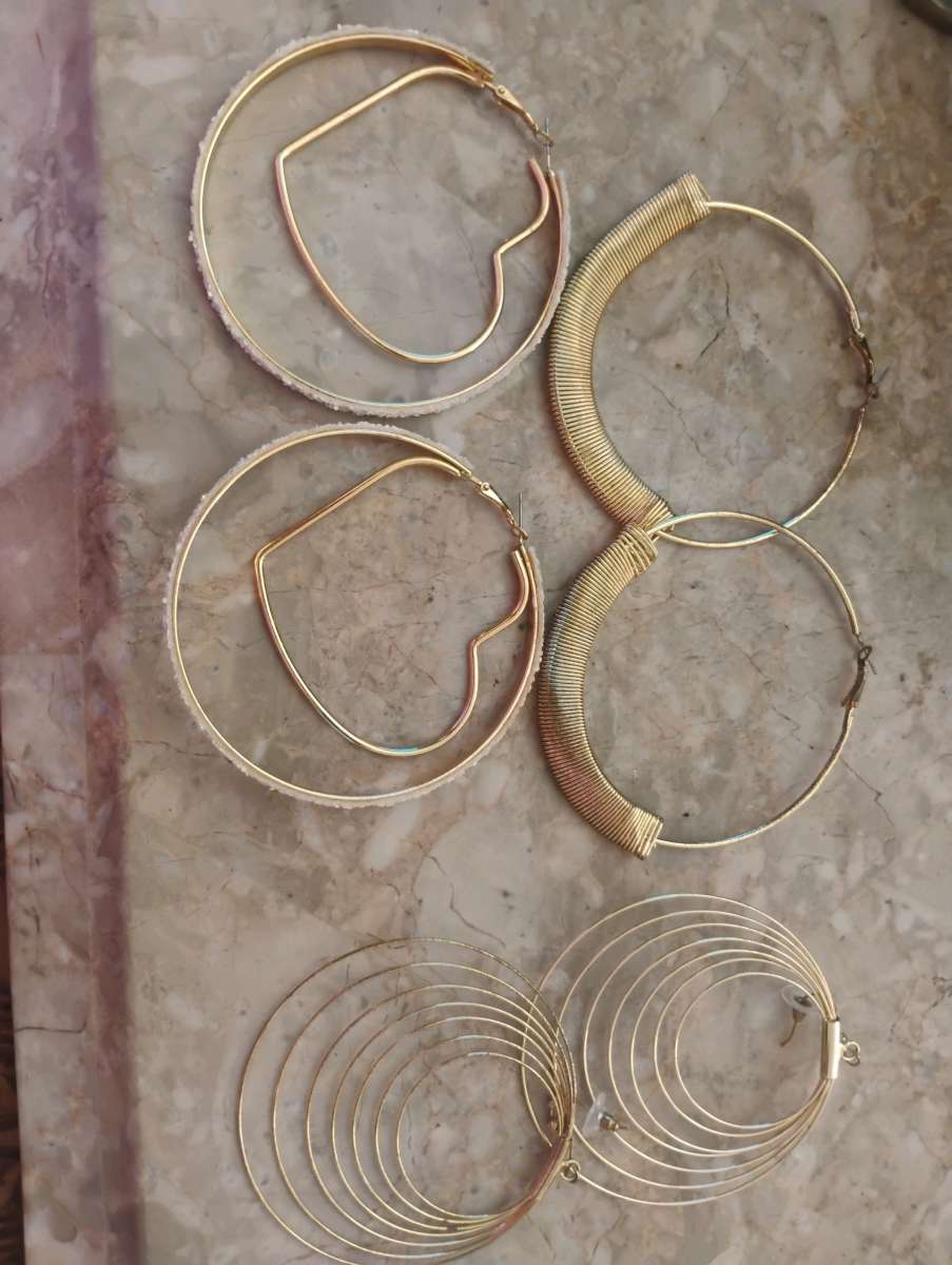 womens earrings