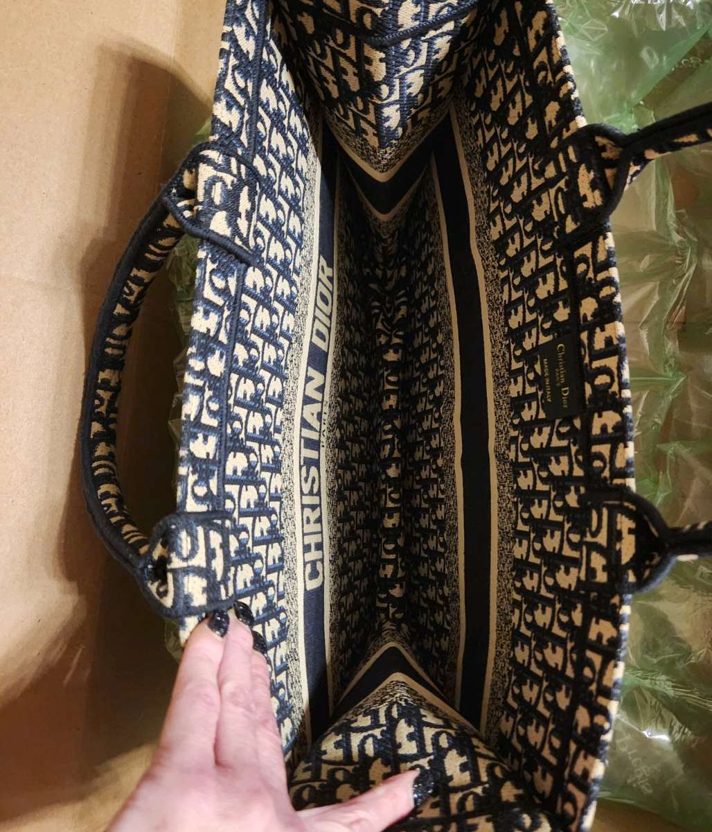 Christian dior tote