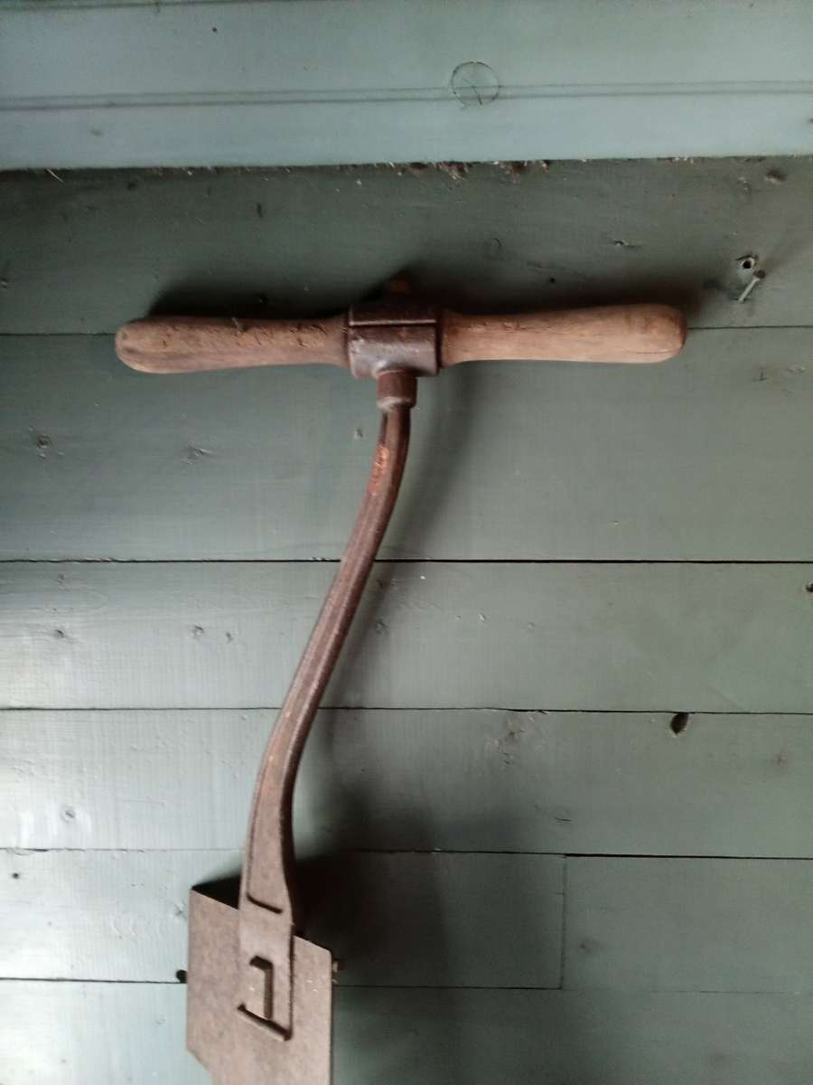 antique eye saws