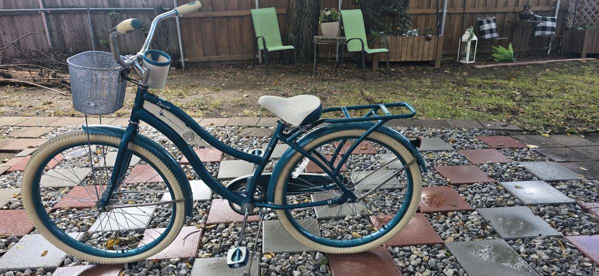 Huffy Deluxe Bicycle