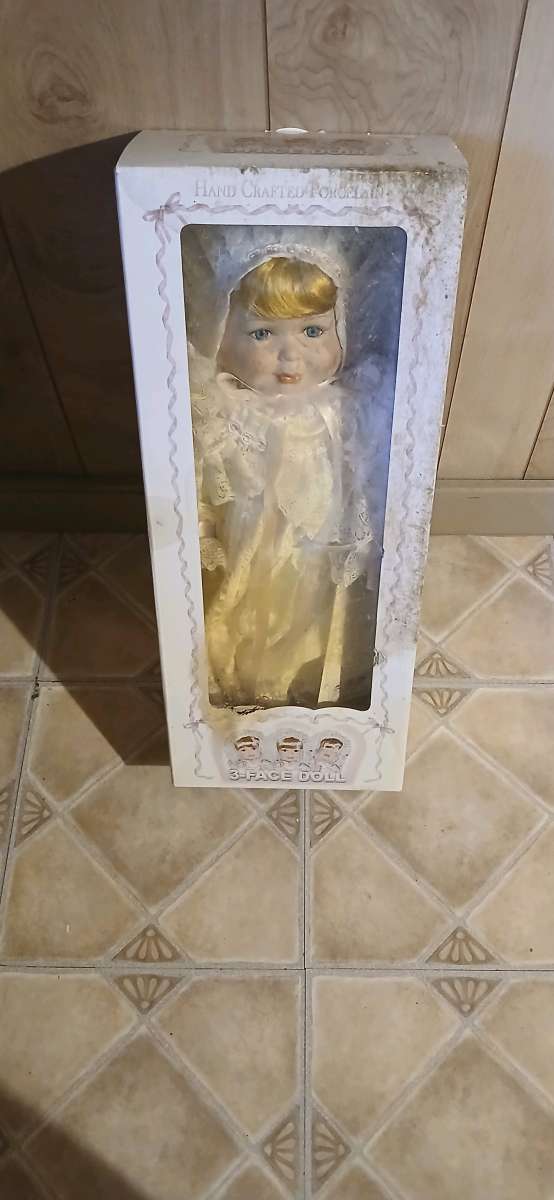 1 3 face porcelain doll