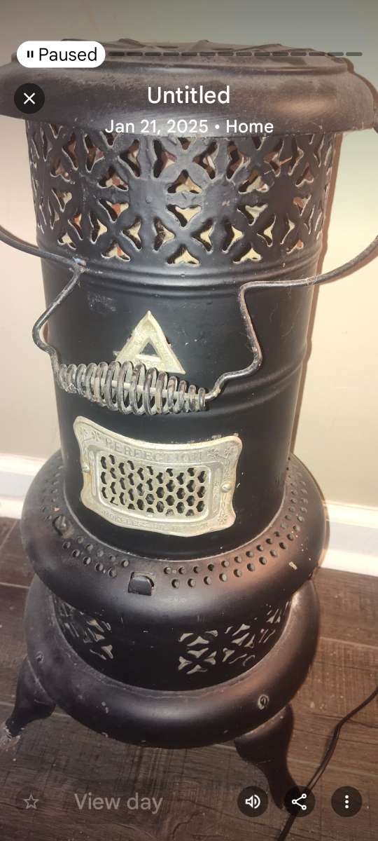 Vintage Perfection Smokeless Oil Heater