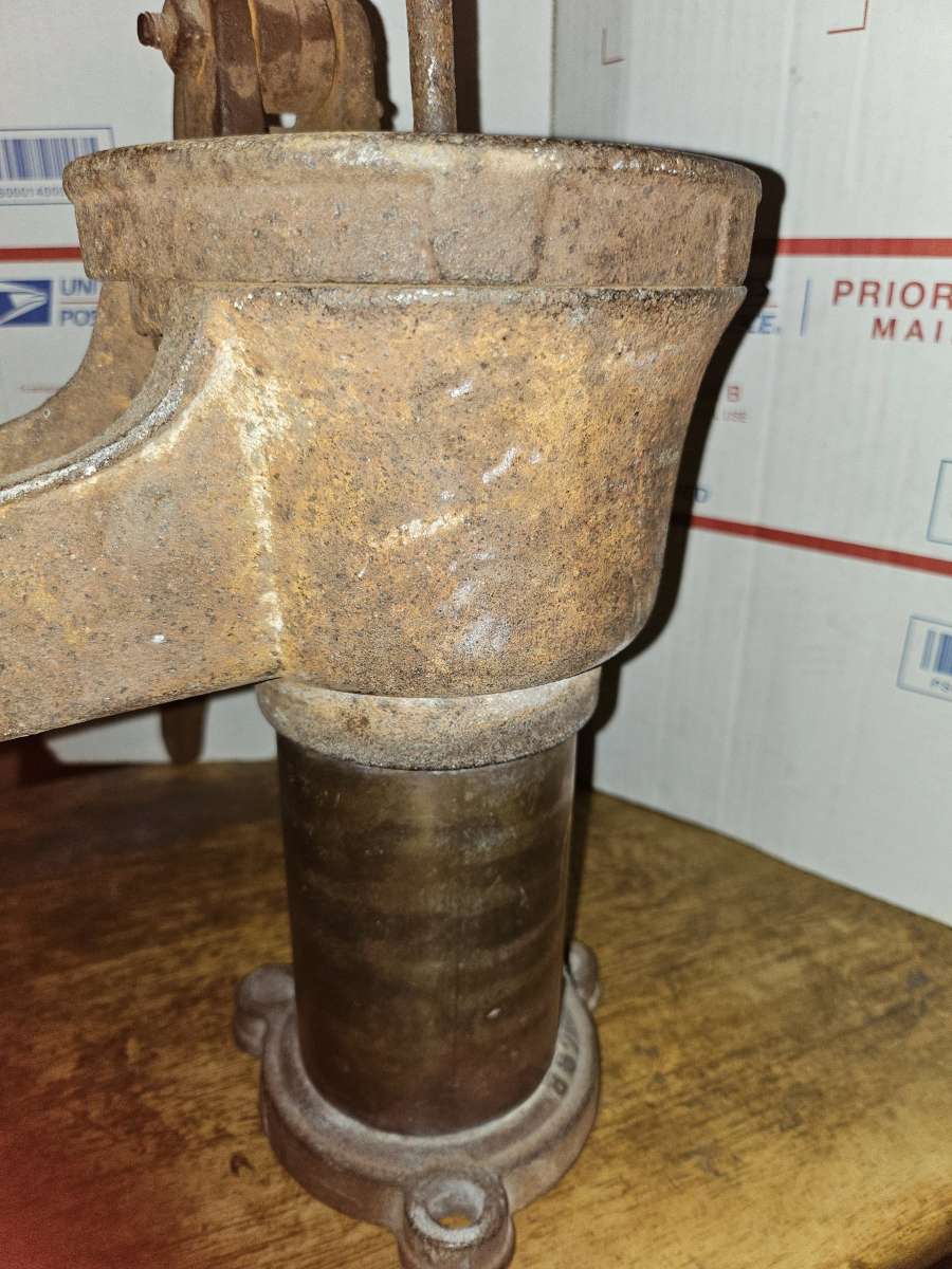 F e myers hand pump