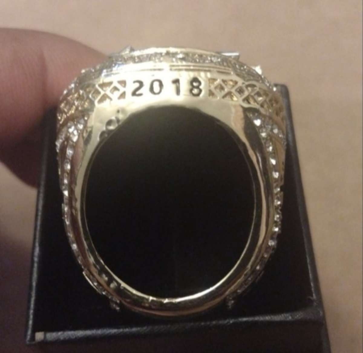 NEW WARRIORS STEPHEN CURRY SIZE 11 CHAMPION RING WITH BOX