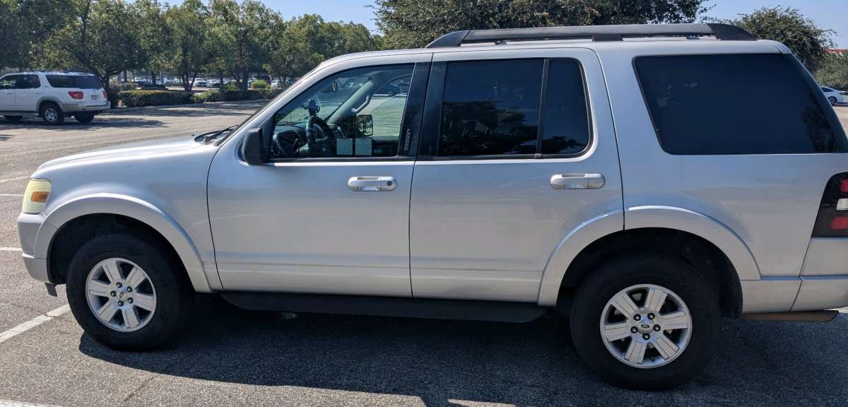 Ford explorer 2009 V6 40 liter 139k miles