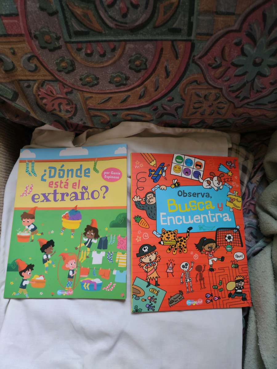 Activity libros en EspanolSpanish activity books