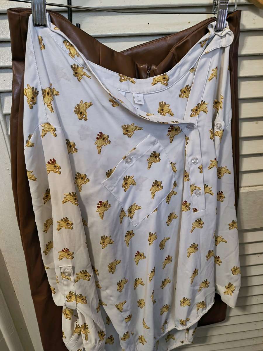 brown 2XL skirt and top