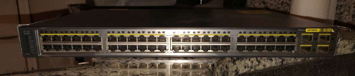 Cisco Catalyst 3750V248PS PoE Switch