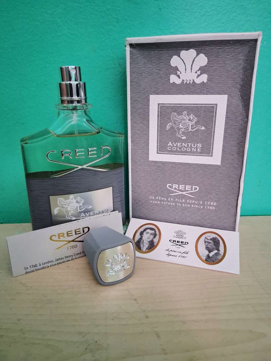 Aventus Cologne Grey bottle