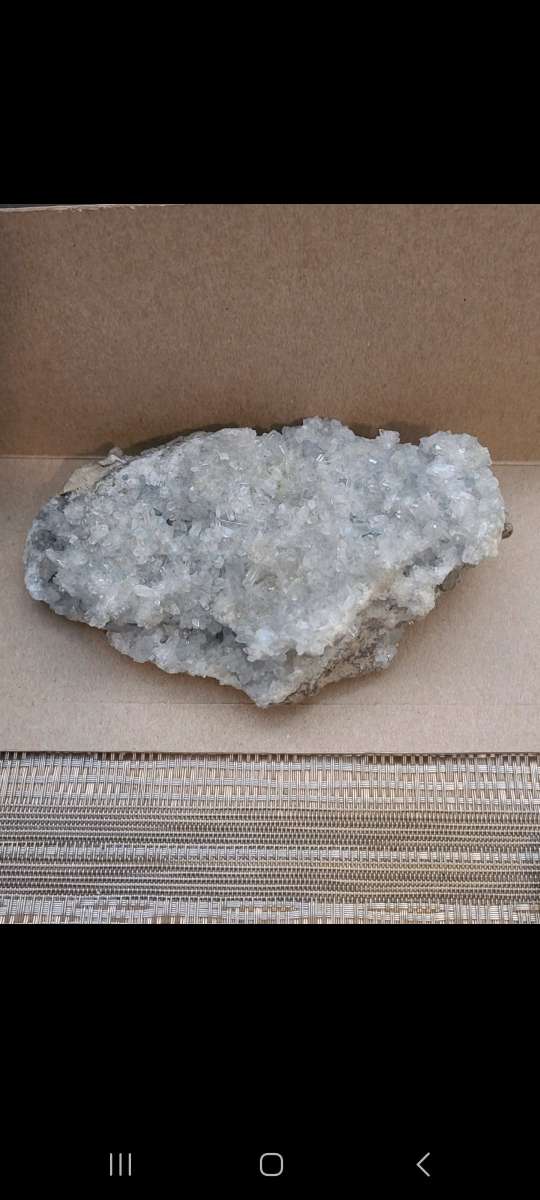 very large Celestine