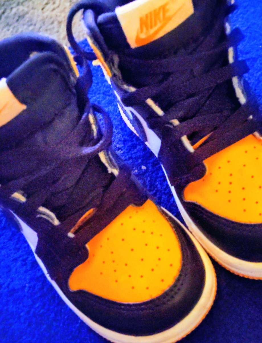 Air Jordan 1 High Retro OG Taxi Black Sail TD Deadstock Sz8