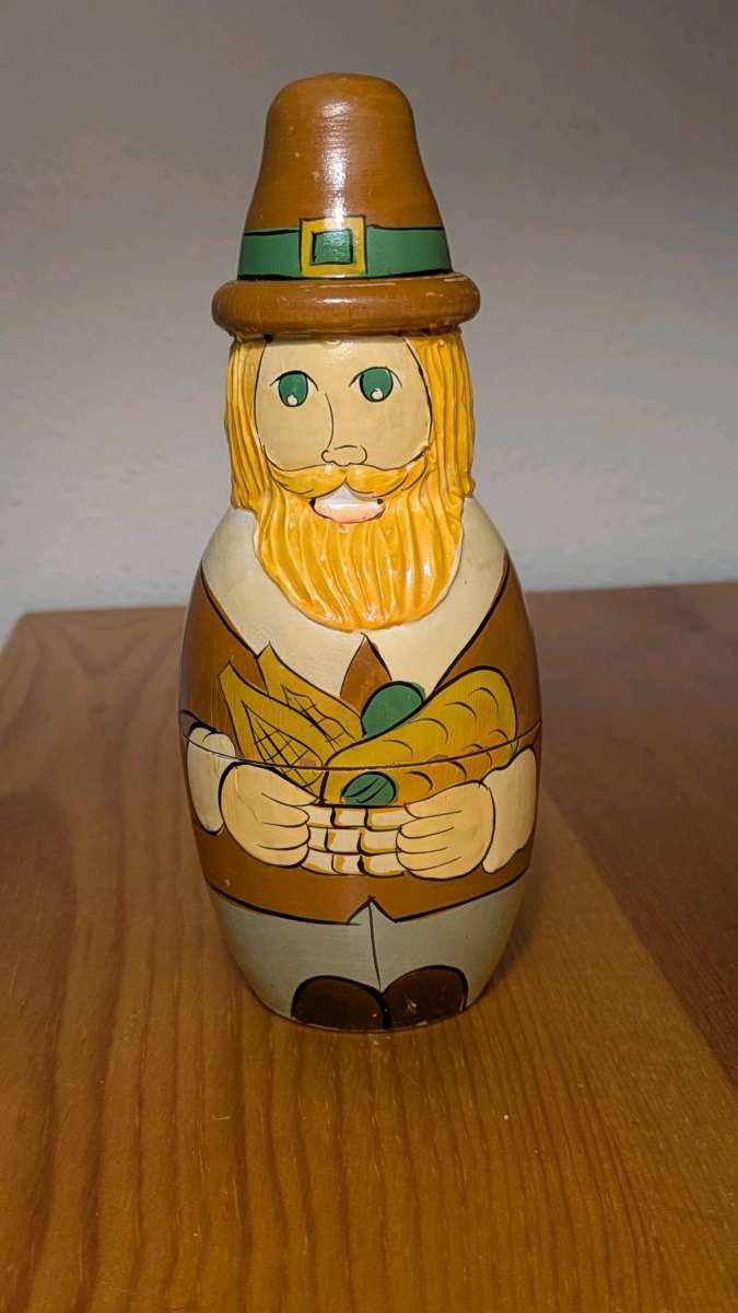 Thanksgiving Pilgrim Wooden Nesting Doll set 3 hand painted