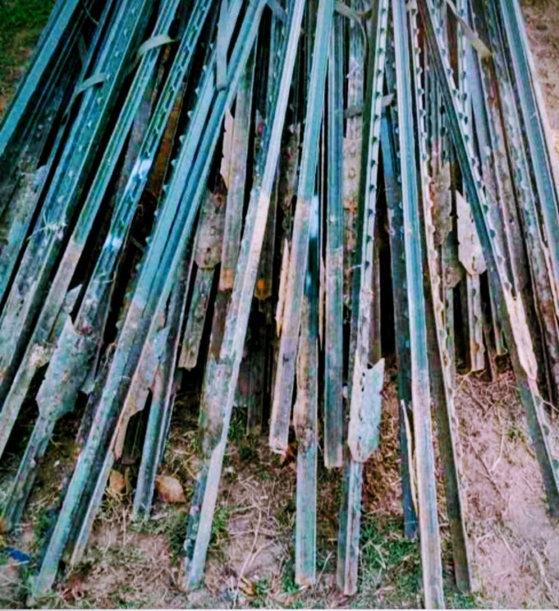 T Posts