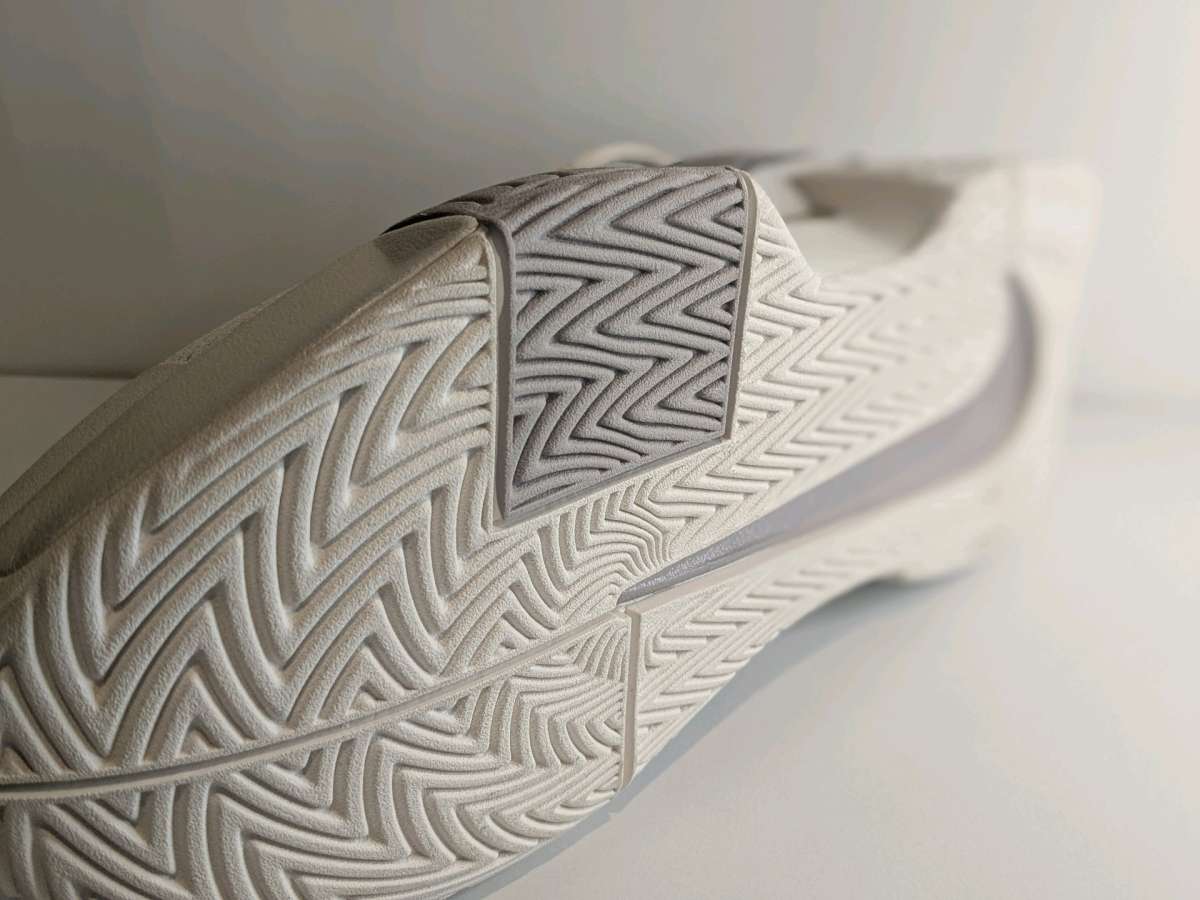 Nike GP Challenger pro