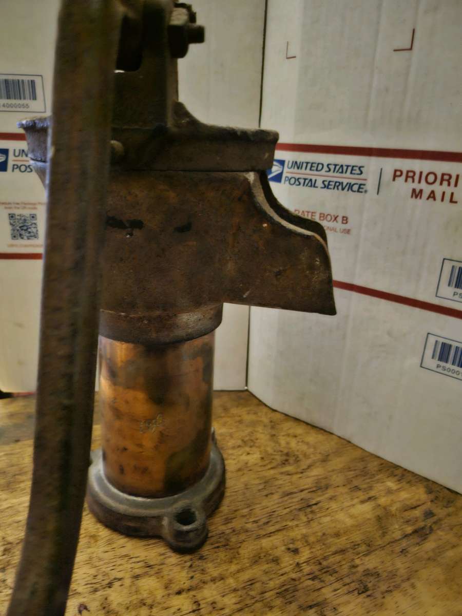 F e myers hand pump