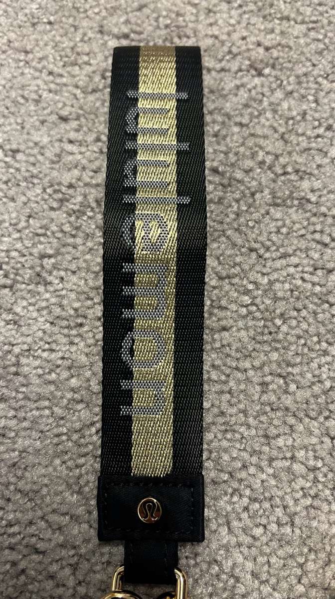 Lululemon Dual Pouch Wristlet