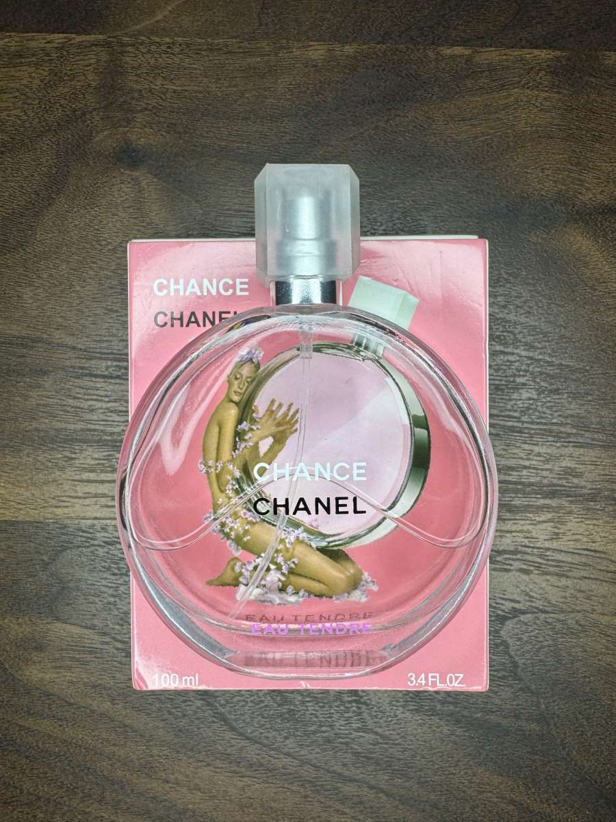 Women perfume Chanel