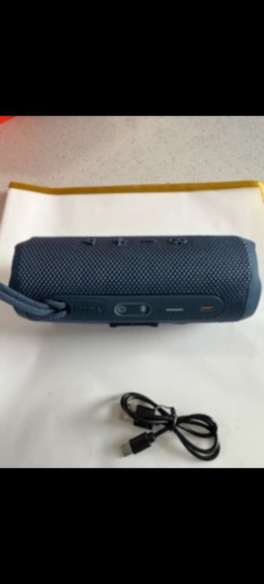 JBL Flip 6 Speaker