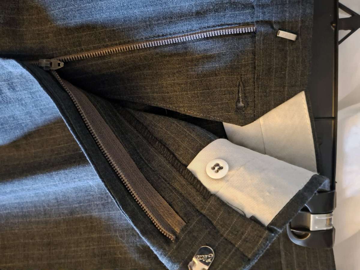 Suit 40R