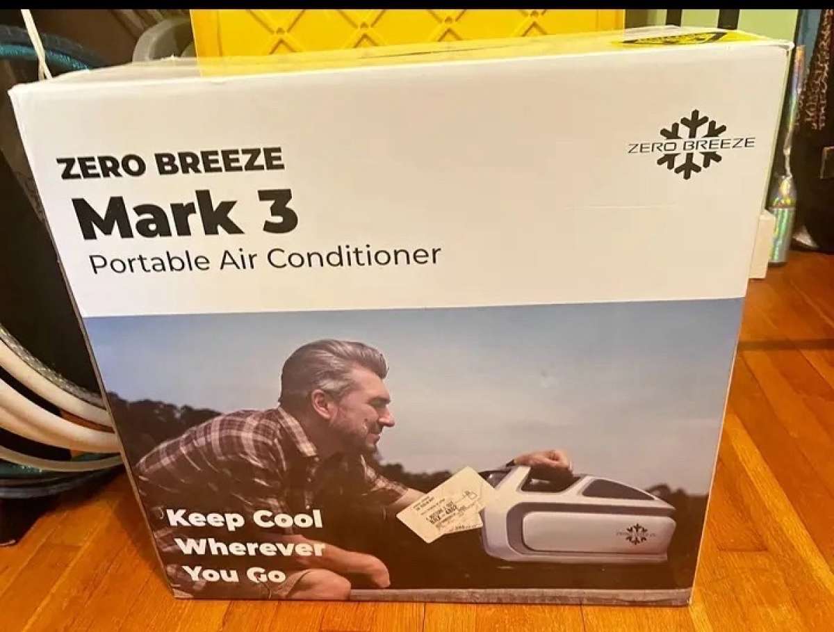 Zero breeze portable air conditioner perfect working conditi