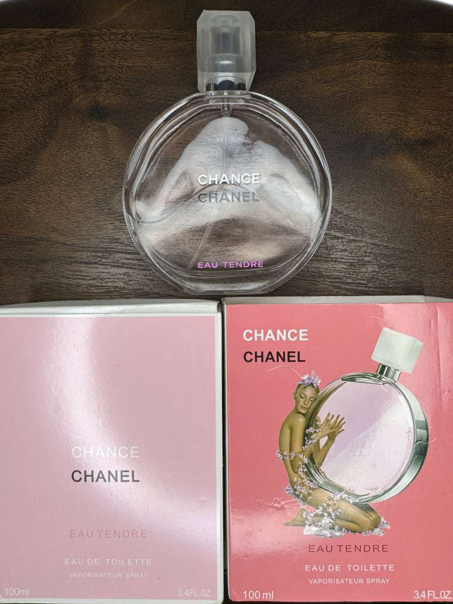 Women perfume Chanel