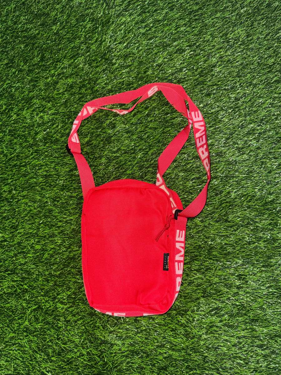 SUPREME Cross Shoulder Bag