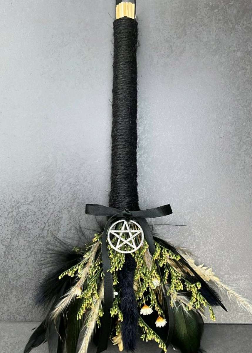 handmade alter bessom