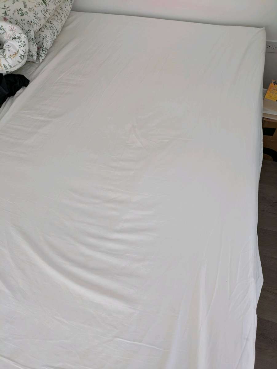 2 IKEA NATTJASMIN White Queen Fitted Sheets
