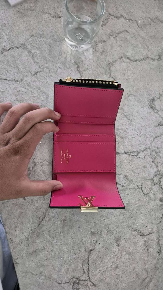 louis vuitton wallet