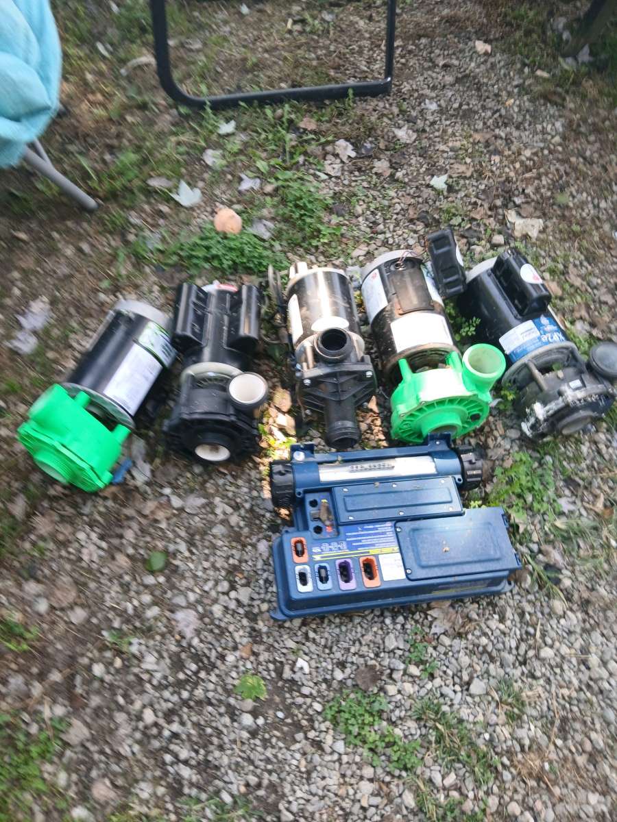 Hot Tub pumps and motors and heater