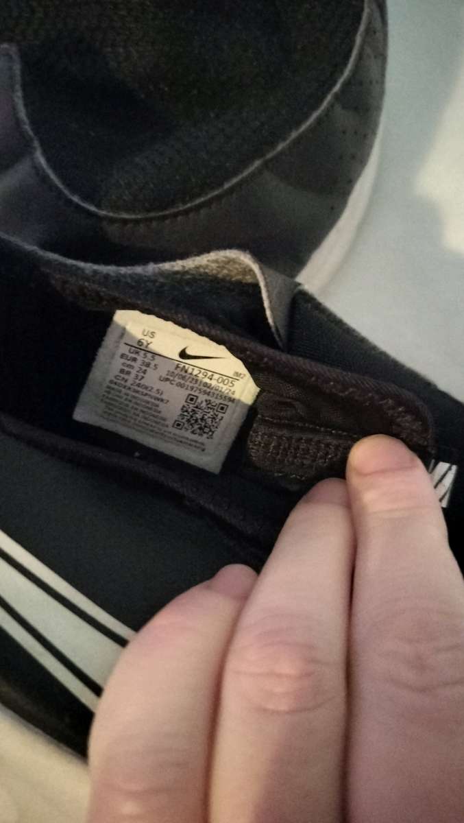 Nike Slides 6Y and Old Navy flip flops