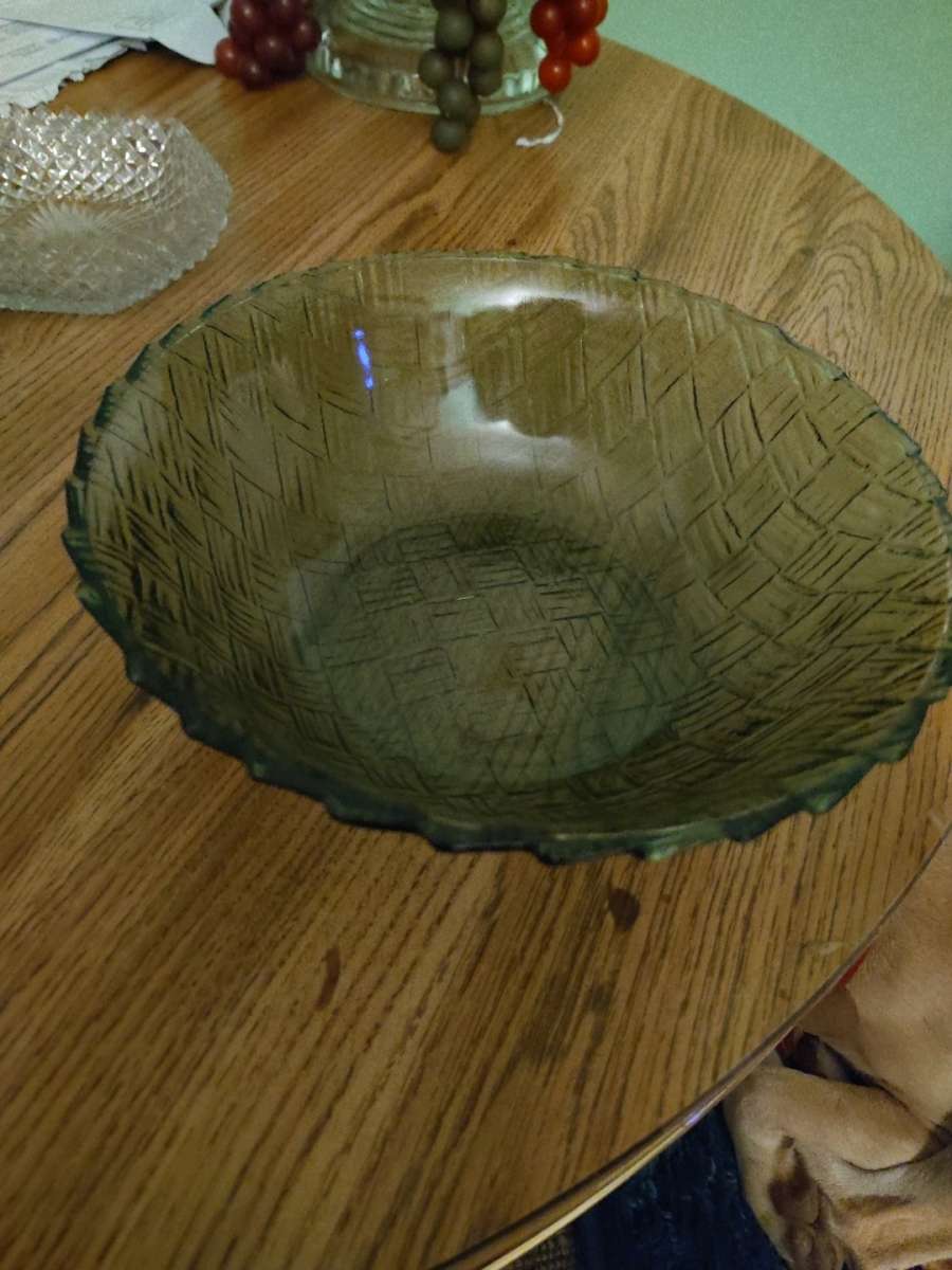 serving bowls