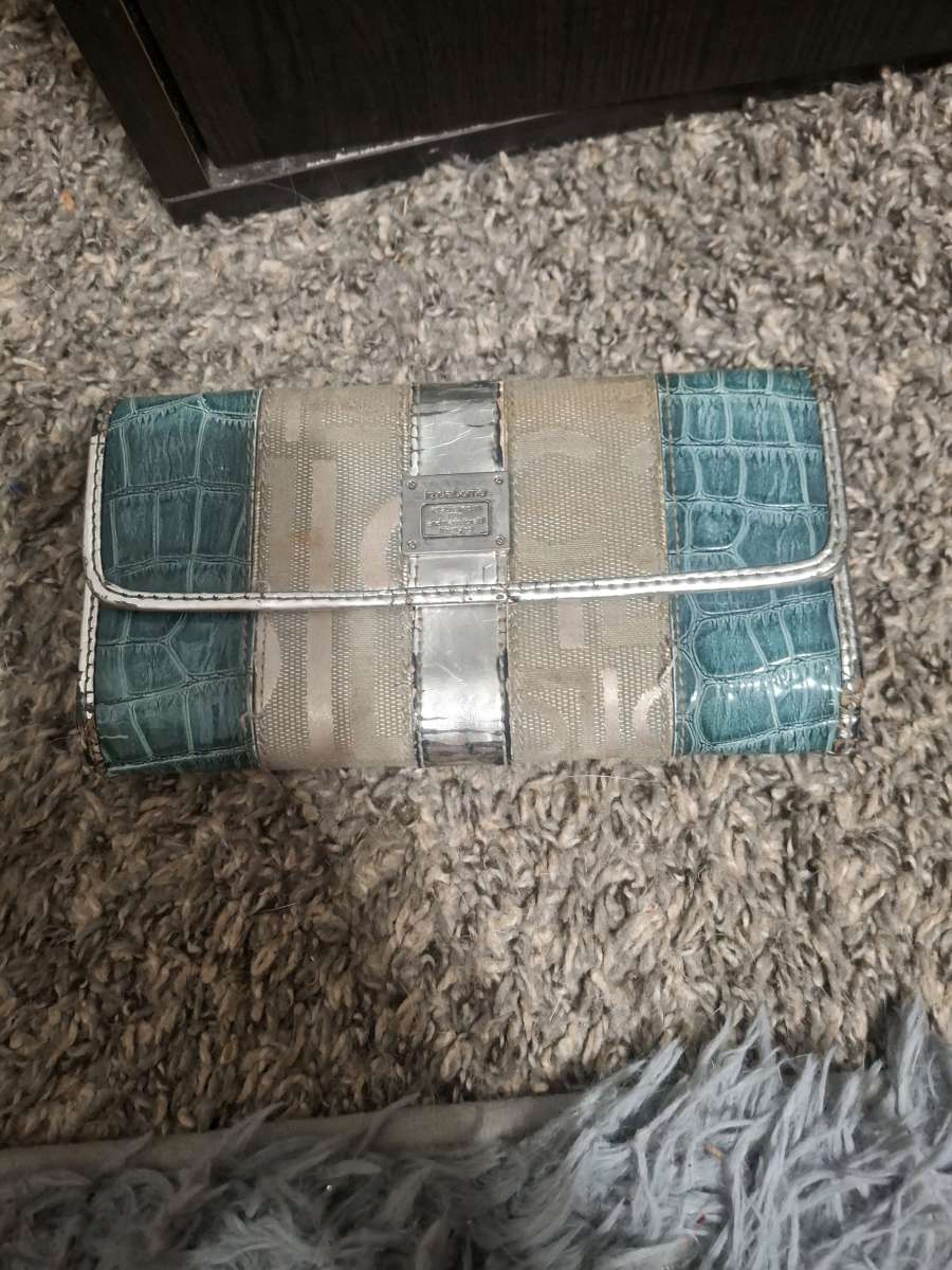 womens wallet