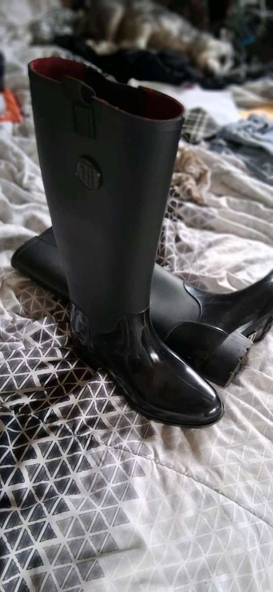 Tommy Hilfiger Boots
