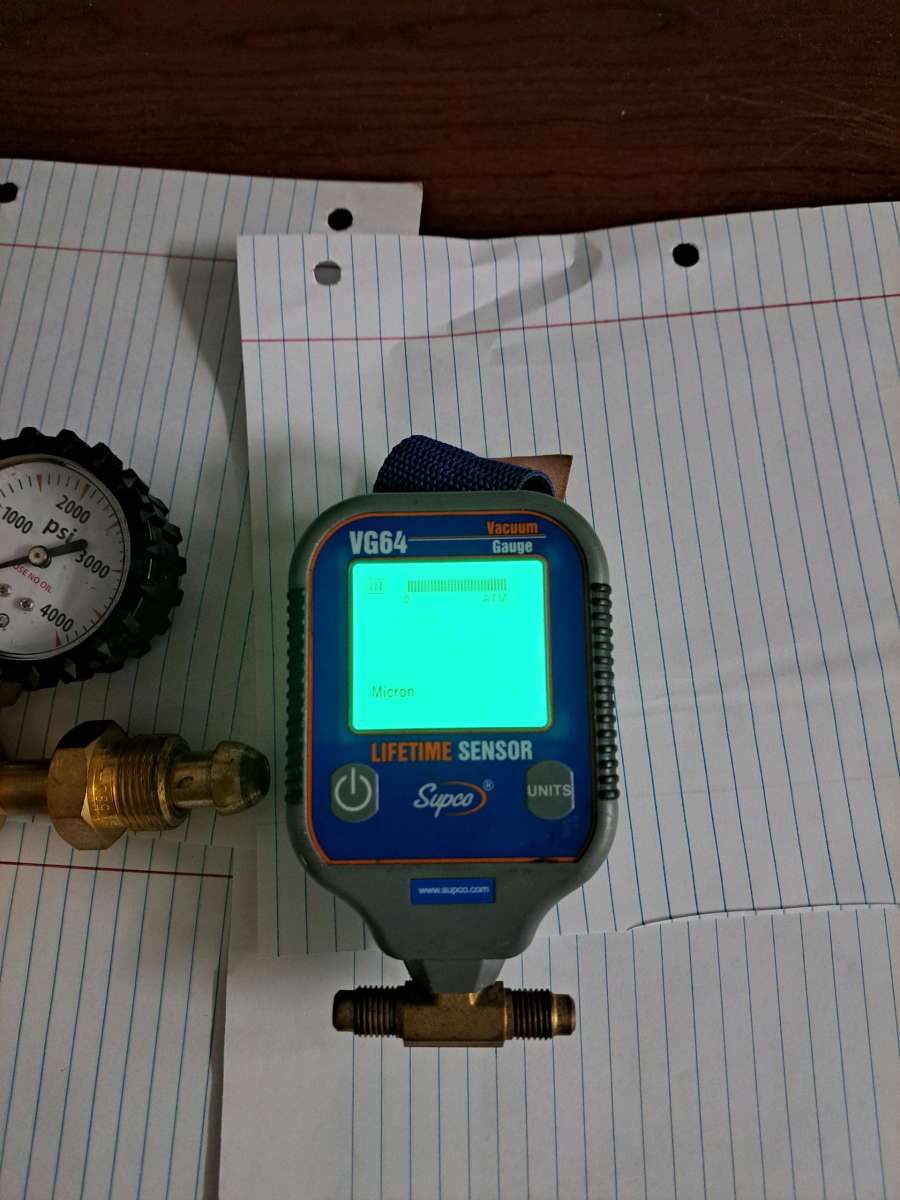 uniweld nitrogen regulator  supco micron vacuum gauge