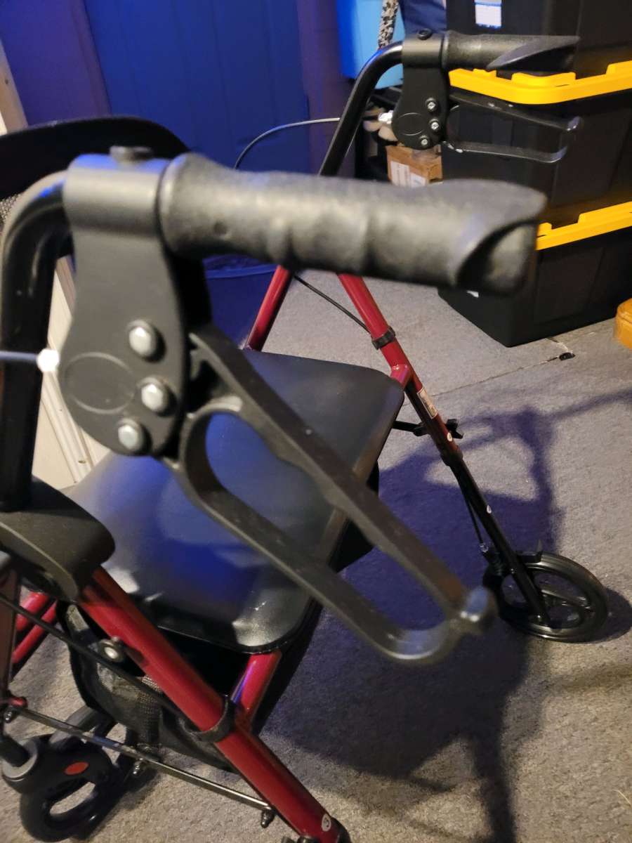 Rollor Walker Like New