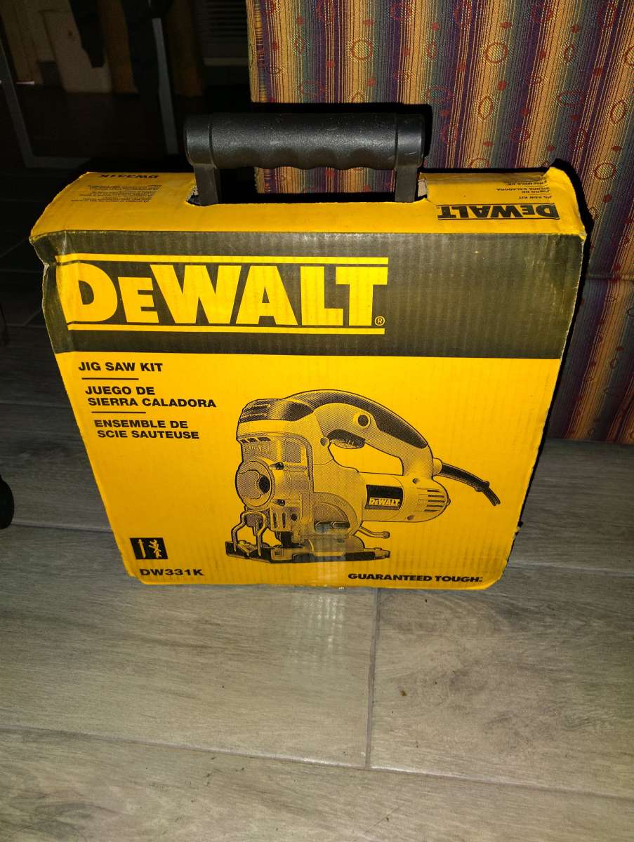 DeWalt jigsaw