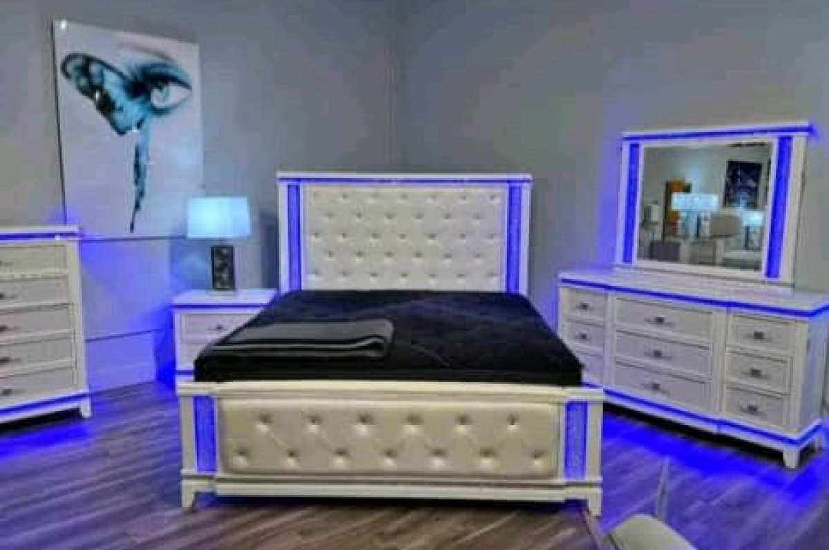 set de cuarto queen con luces led
