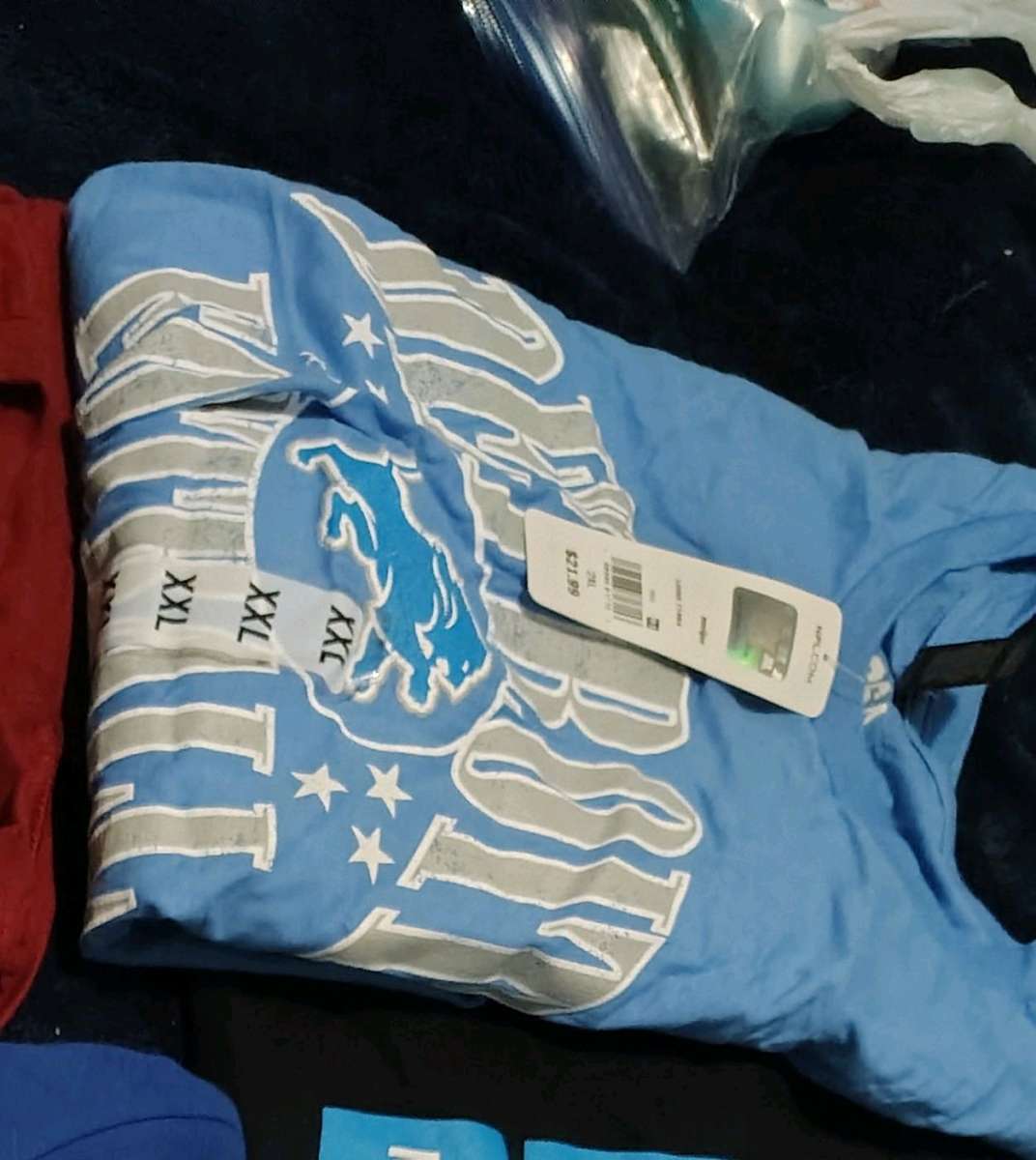 mens XXL Detroit Lions Tshirt