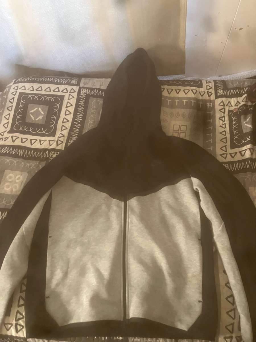 Nike tech hoodie