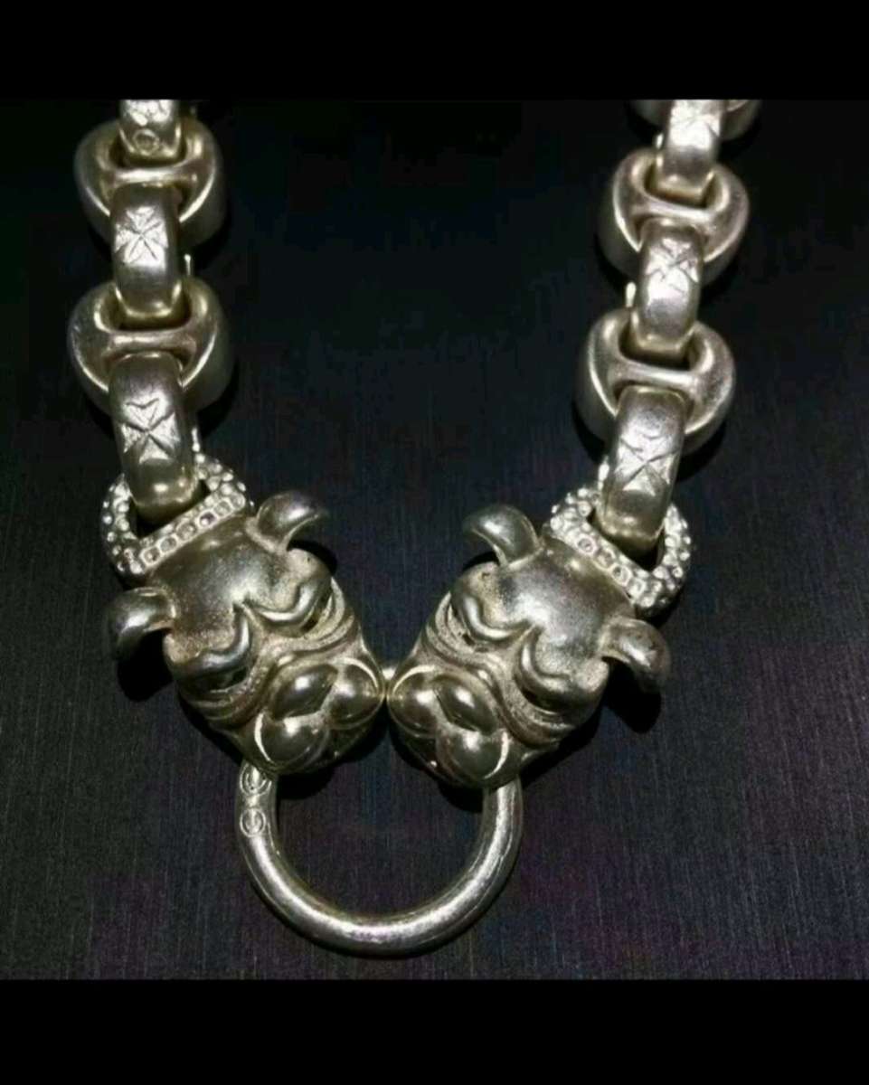 VINTAGE  HANDMADE MIAO TIBETAN TWO HEADS DOG SILVER BRACELET