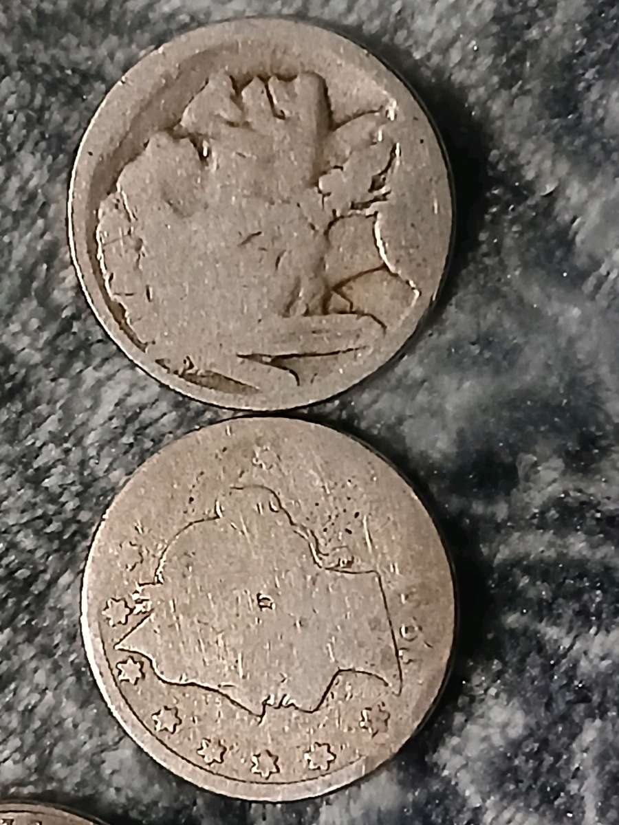 Lot of 5 Nickels 1892 2x 2004 2005 no date