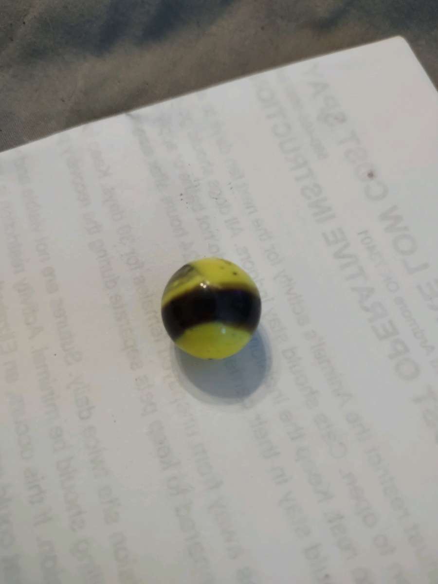 Vintage Bumble Bee Meble