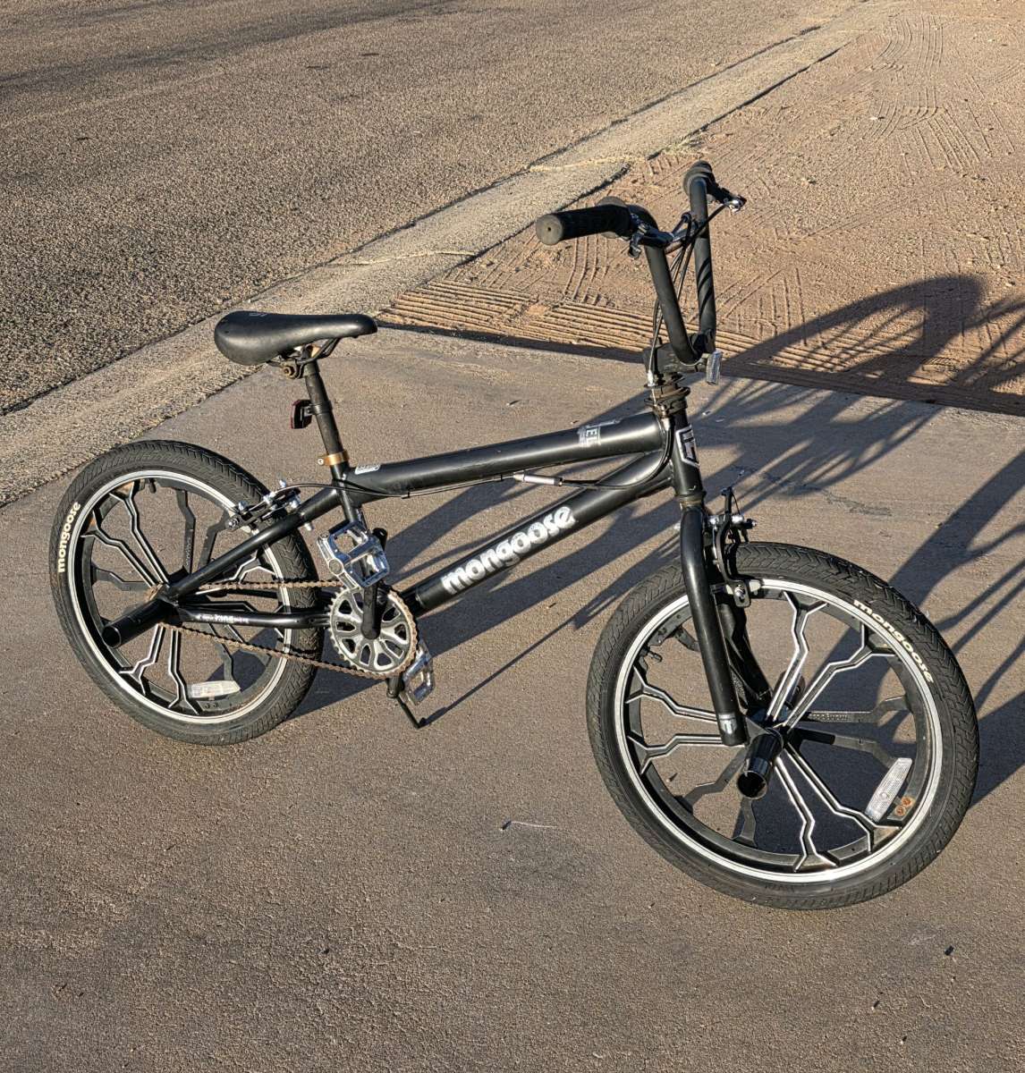 Mongoose Rebel Bmx Bike