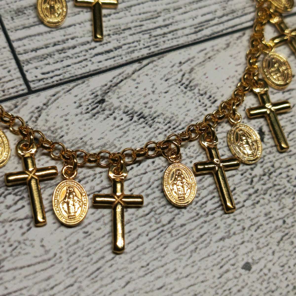 Jewelry Bracelet 18k Gold over Sterling Silver 925