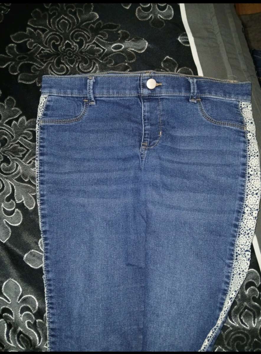 Childrens leggings Sz 12