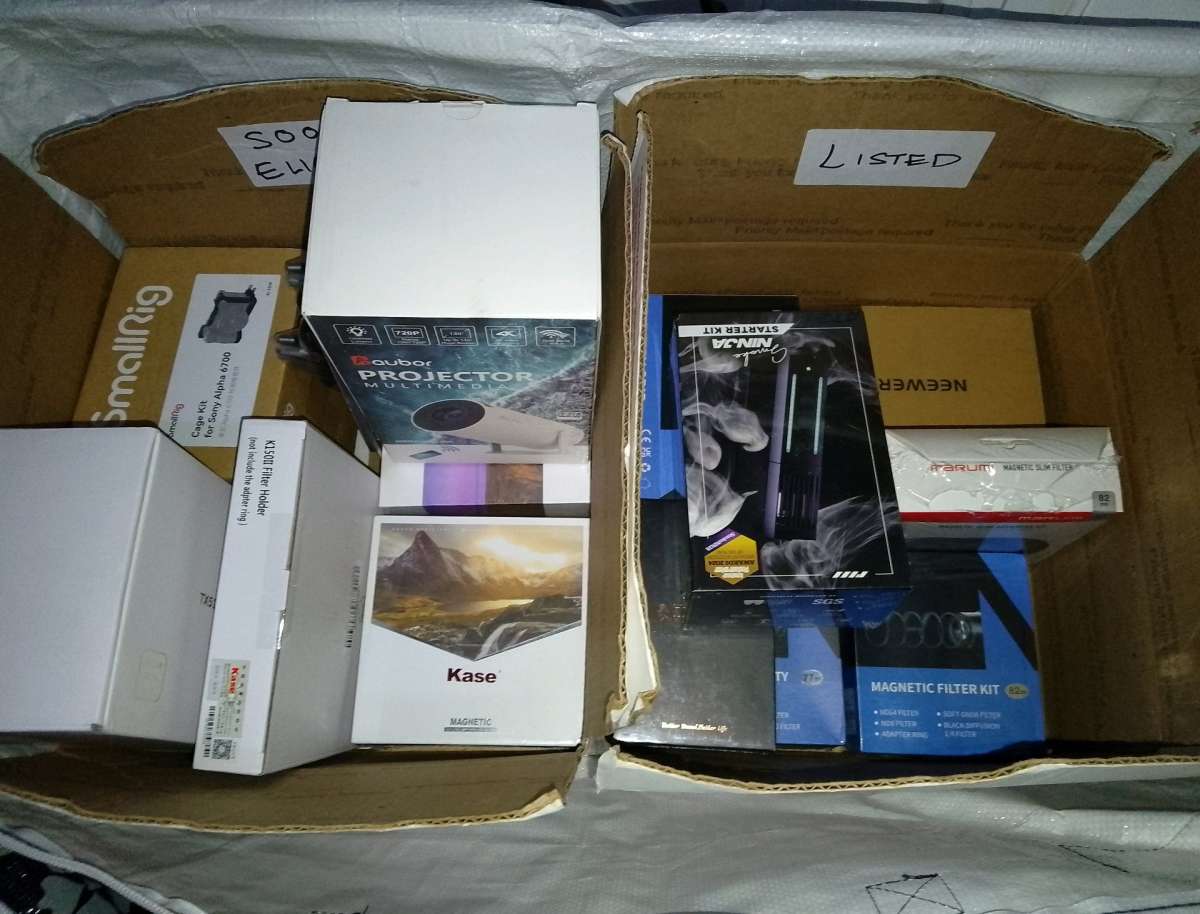Resellers Lot Of 17 Items 1A