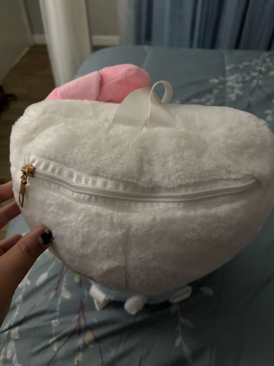 hello kitty backpack