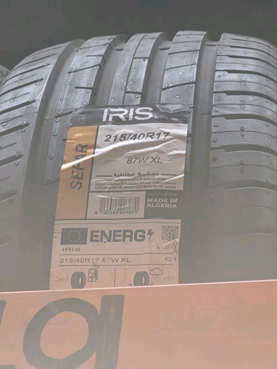 IRIS Sefar 215 40R17 67W XL